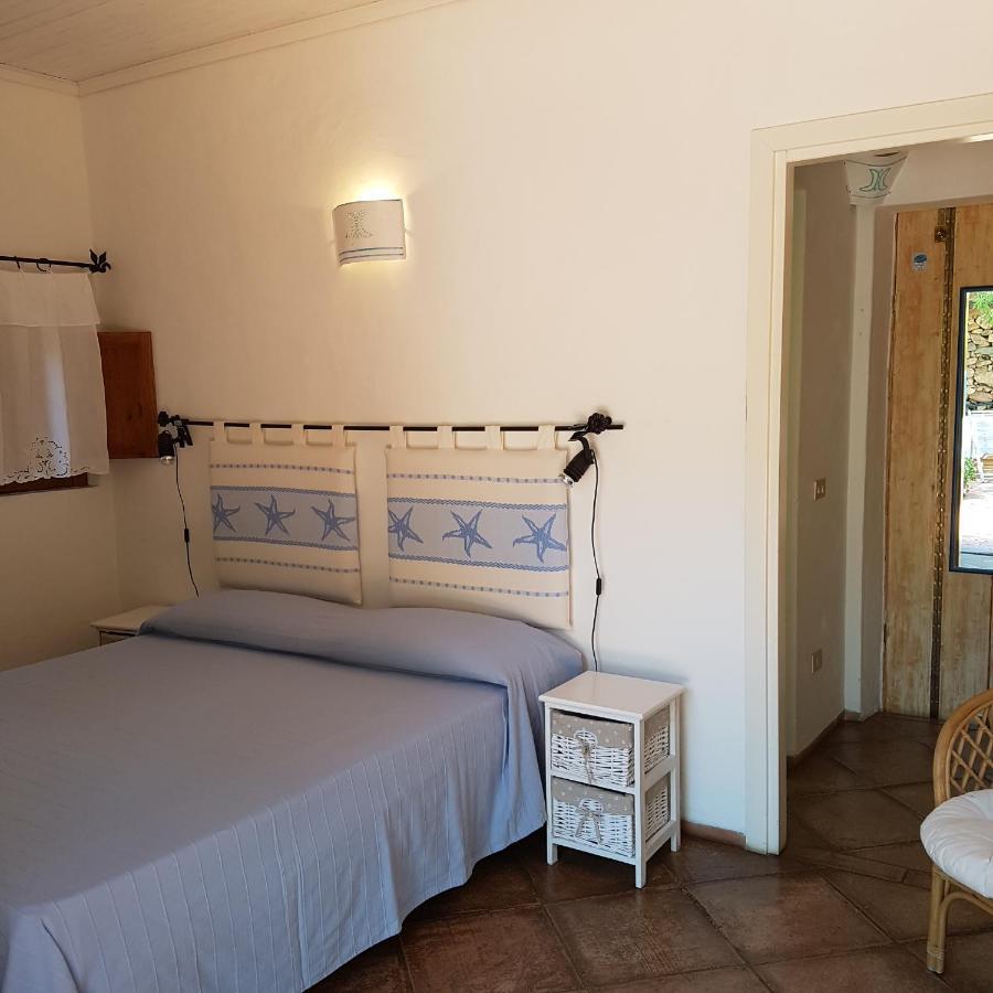 B&B Le Corti di Aloa San Pantaleo Exterior foto